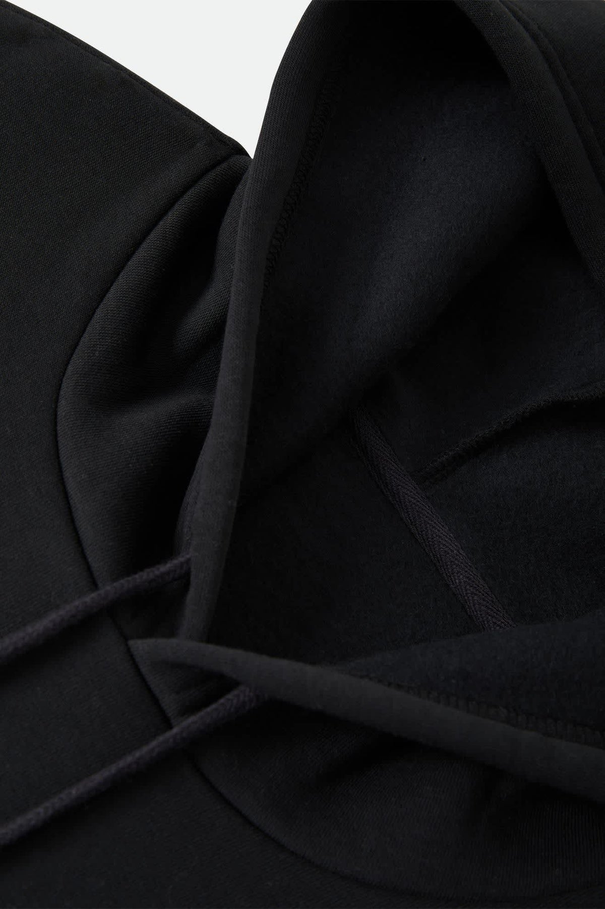 Brixton Crest II Hoodie - Black – hood detail