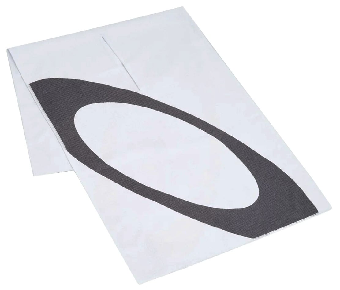 Oakley PLYR Terrain Golf Towel - White