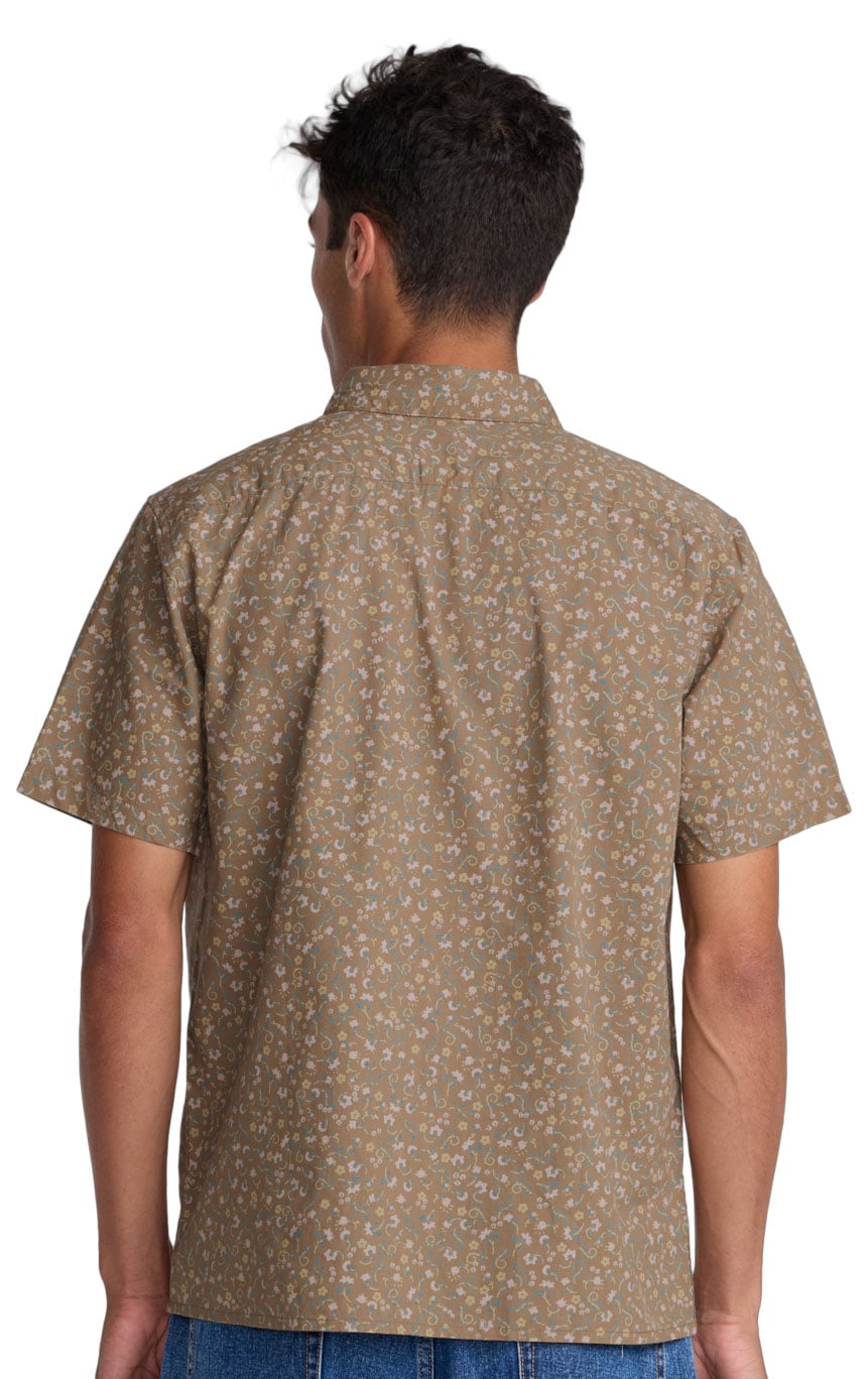 RVCA Breezy Men's Short Sleeve Button Down Shirt - Coyote – back view