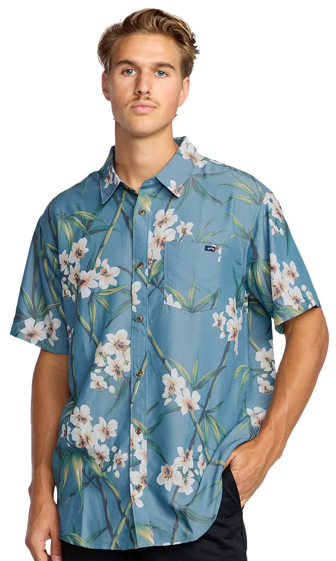 Billabong Sundays Lounge SS Button Down Shirt - Splashed Blue