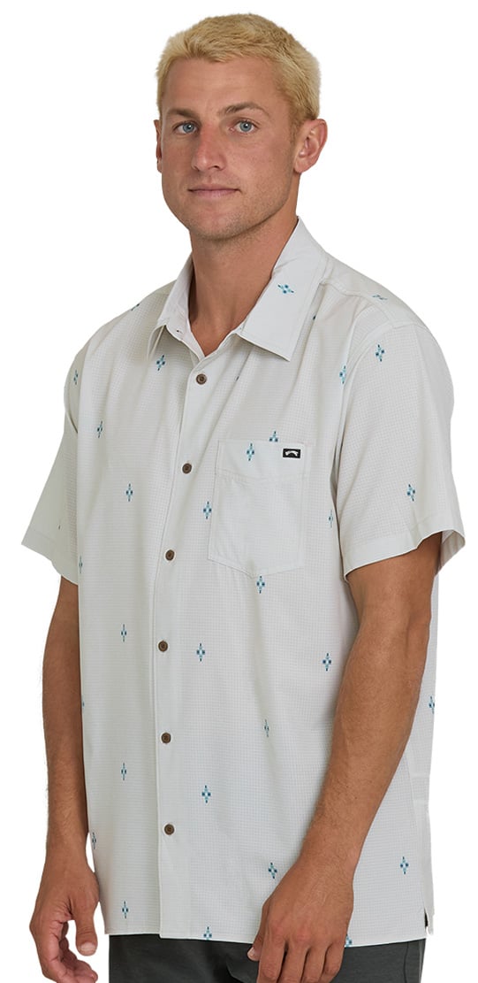Billabong A/Div Surftrek Performance Men's Short Sleeve Button Down Shirt - Oatmeal – alternate view 1