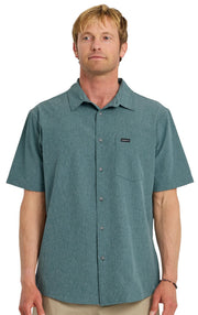 Quiksilver Ridgeport Tech Classic UPF Men's Short Sleeve Button Down Shirt - Mediterranea