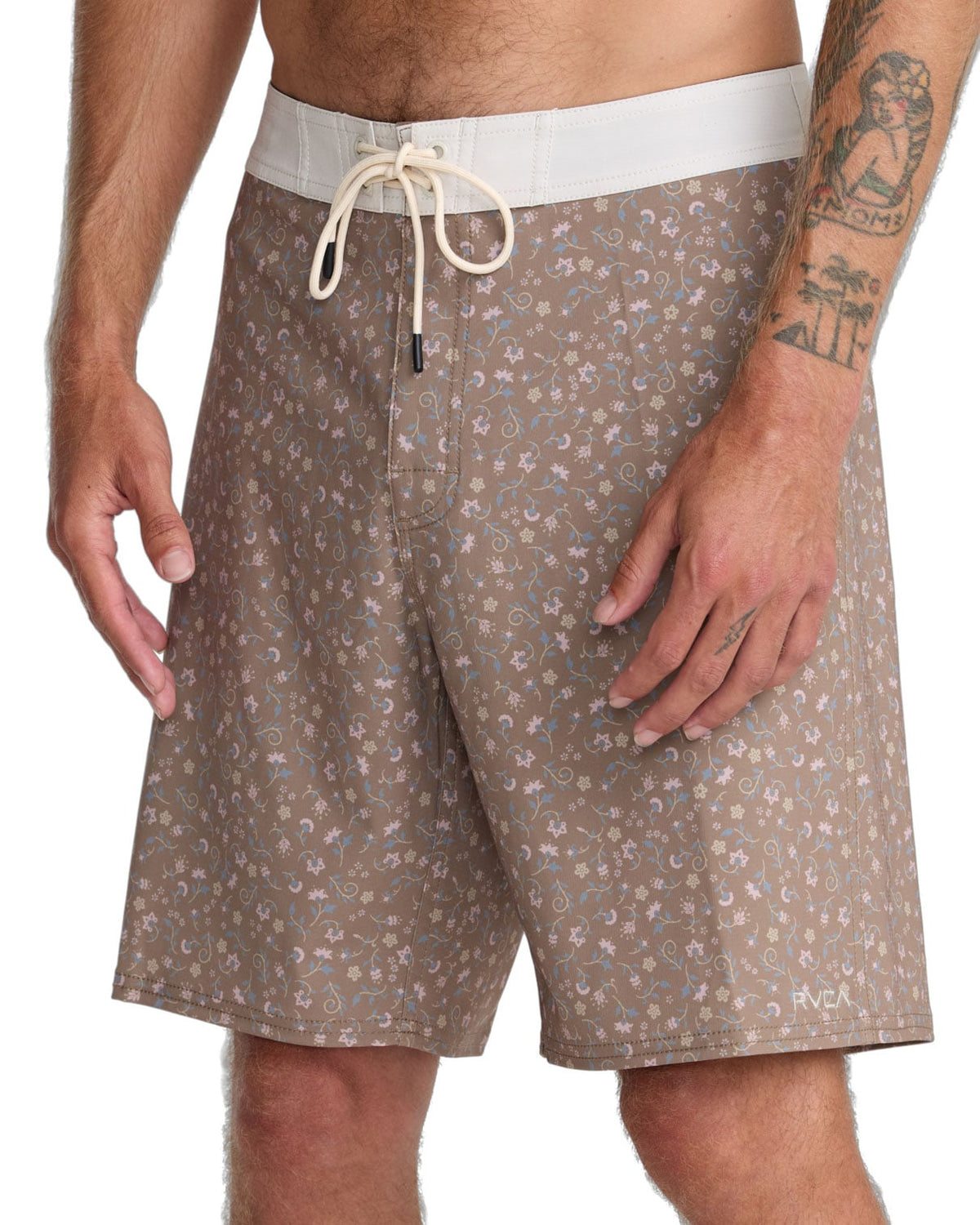RVCA Trunk Print 19" Men's Boardshorts - Coyote – alternate view 1