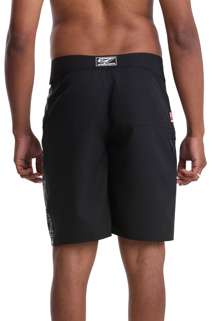 Volcom Parillo Mod 21" Men's Boardshorts - Black – back view
