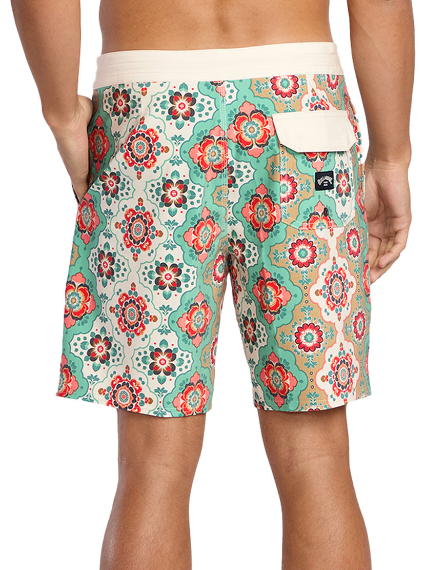 Billabong Sundays Lo Tide 19" Boardshorts - Sangria – back view