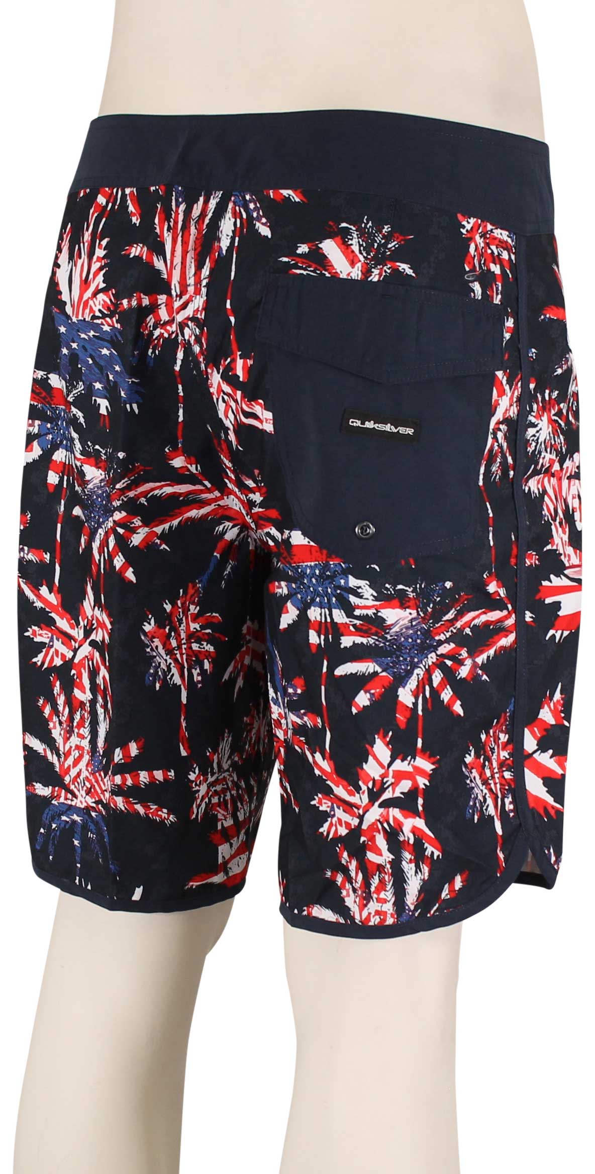 Quiksilver Everyday Scallop 19" Boardshorts - Navy Blazer – back view
