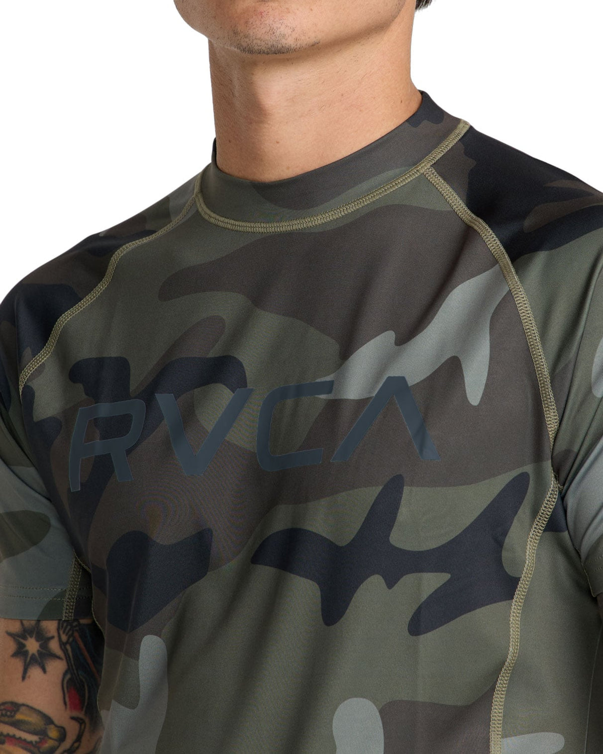 RVCA Men's Short Sleeve Rash Guard - Camo – alternate view 1