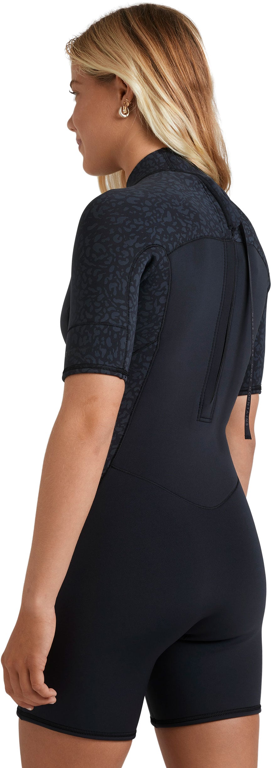 Roxy Women's 2.0 Swell Natural Back Zip Short Sleeve Spring Wetsuit - Animal Print – back view